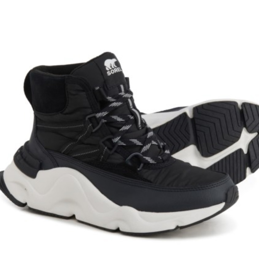 Sorel Kinetic sport boot sneakers waterproof